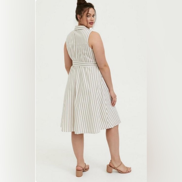 Torrid Taupe & White Stripe Poplin Shirt Dress in 2X - Picture 2 of 7